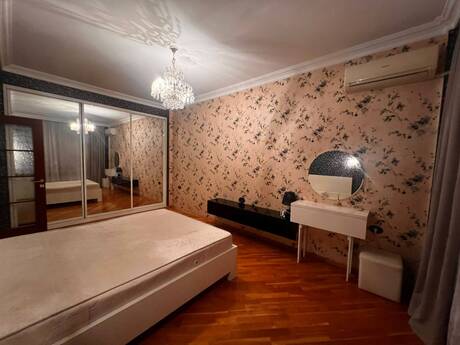 Kirayə 2 otaqlı mənzil, 85 m², 8 Noyabr: 800 ₼/ay 4