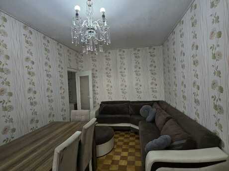 4-room apartment for rent, 100 m², Bakıxanov: 650 ₼/mo 2
