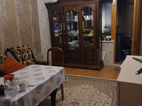 3 otaq · 45 m² · 3/5 mərtəbə, Memar Əcəmi