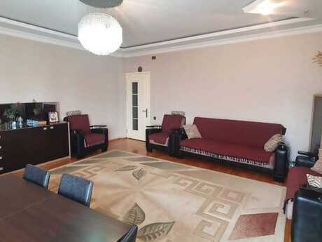 3 otaqlı mənzil, 128 m², 20 Yanvar: 350 000 ₼ 3