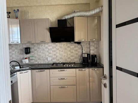 2-room apartment, 64 m², 8-ci kilometr: 155 000 ₼ 5