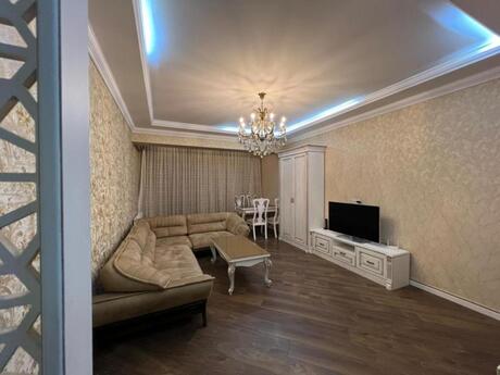 Kirayə 2 otaqlı mənzil, 70 m², Şah İsmayıl Xətai: 1 250 ₼/ay 2