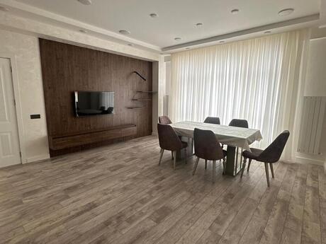 2 rooms · 110 m² · floor 10/18, Azadlıq Prospekti