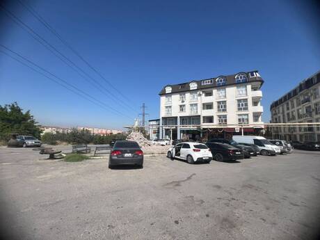 3 rooms · 83,7 m² · floor 2/5, Qaraçuxur