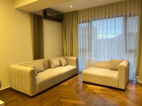 Kirayə 3 otaqlı mənzil, 100 m², Şah İsmayıl Xətai: 2 450 ₼/ay 5