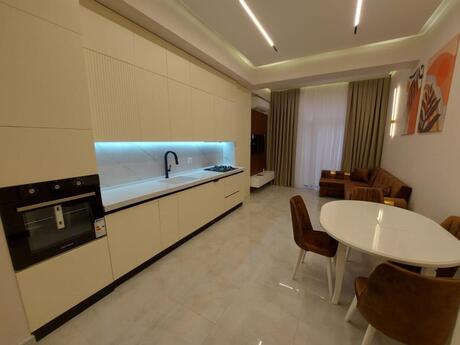 Kirayə 2 otaqlı mənzil, 56 m², Nizami: 1 300 ₼/ay 2