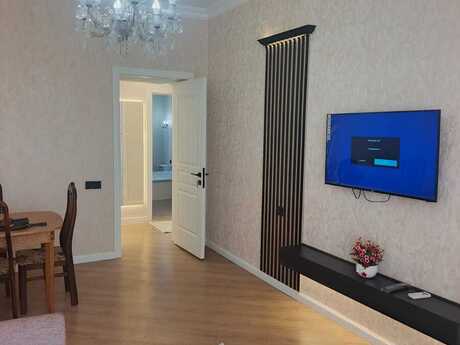 Elan №6465090 - Bakı, Nərimanov r., 2 otaqlı, 62 m², 4/4 mərtəbə