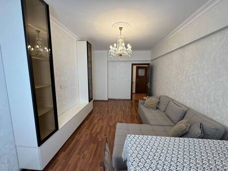 3 otaqlı mənzil, 80 m², İnşaatçılar: 260 000 ₼ 2