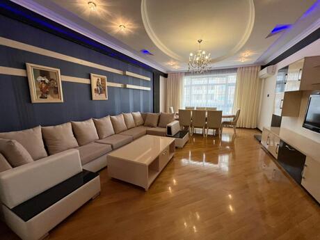 3 otaqlı mənzil, 130 m², Şah İsmayıl Xətai: 379 000 ₼ 2
