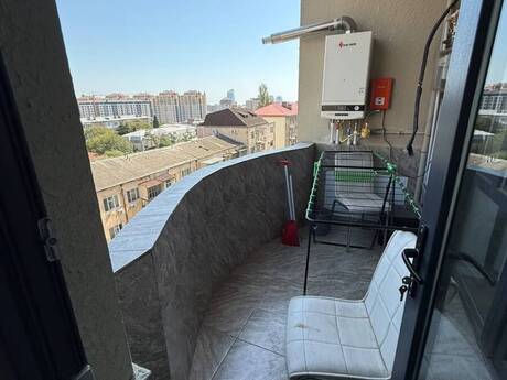 Kirayə 2 otaqlı mənzil, 70 m², 28 May: 1 000 ₼/ay 3