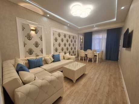 2 otaq · 64 m² · 17/24 mərtəbə, İnşaatçılar
