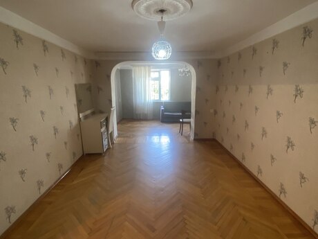 2 rooms · 80 m² · floor 2/5, Elmlər Akademiyası