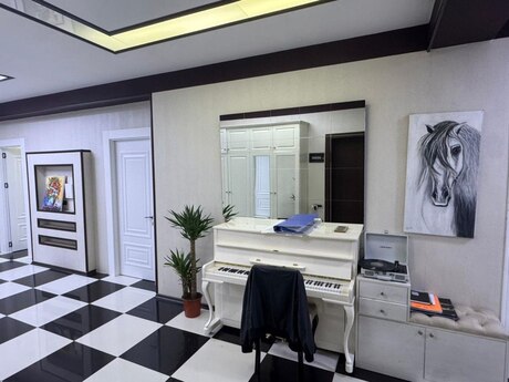 4 otaqlı mənzil, 170 m², 20 Yanvar: 335 000 ₼ 2