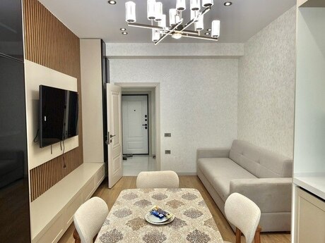 2-room apartment for rent, 66 m², Bakmil: 1 150 ₼/mo 2