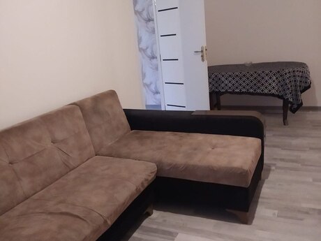 Kirayə 3 otaqlı mənzil, 50 m², Xalqlar Dostluğu: 150 ₼/ay 3