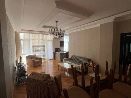 Elan №6465261 - Bakı, Elmlər Akademiyası m., 4 otaqlı, 154 m², 10/16 mərtəbə