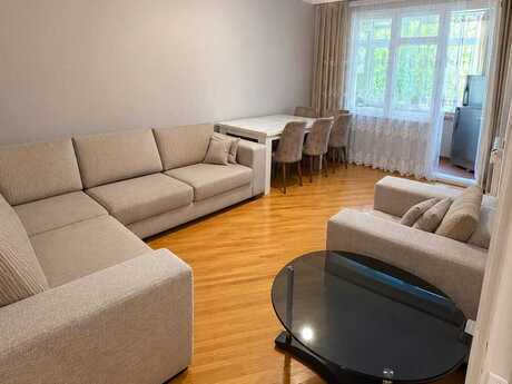 Объявление №6465244 - Баку, м. Мемар Аджеми, 3-комн., 70 м², 2/5 этаж