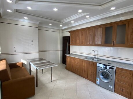 Kirayə 2 otaqlı mənzil, 97 m², Nizami: 1 000 ₼/ay 4