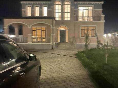 6 otaqlı həyət evi, 260 m², Sea Breeze: 500 000 ₼ 2