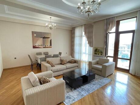 Elan №6465349 - Bakı, Nəsimi r., 3 otaqlı, 130 m², 10/18 mərtəbə