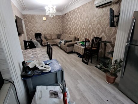 Объявление №6465361 - Баку, м. Ази Асланов, 2-комн., 45 м², 3/5 этаж