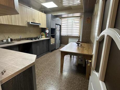 1-room apartment, 50 m², Nəriman Nərimanov: 192 000 ₼ 4