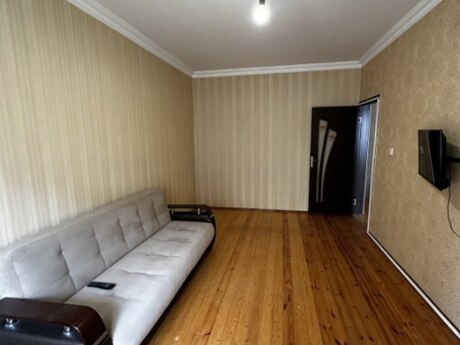 Elan №6465447 - Bakı, İnşaatçılar m., 2 otaqlı, 70 m², 3/9 mərtəbə