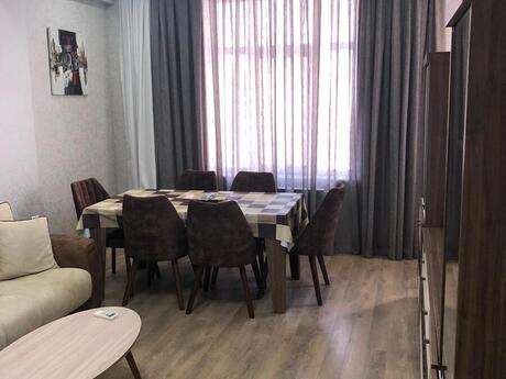 Kirayə 2 otaqlı mənzil, 75 m², Şah İsmayıl Xətai: 900 ₼/ay 2
