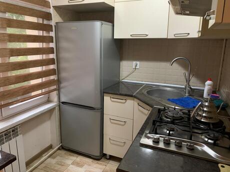 Kirayə 3 otaqlı mənzil, 70 m², Qara Qarayev: 700 ₼/ay 3