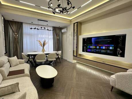 Elan №6465533 - Bakı, Nizami m., 3 otaqlı, 135 m², 15/16 mərtəbə