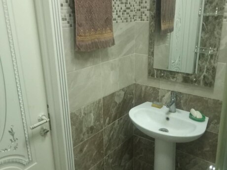 2 otaqlı mənzil, 49 m², Həzi Aslanov: 131 000 ₼ 2