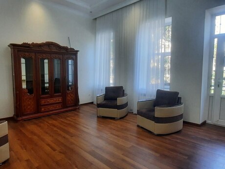 Kirayə 3 otaqlı mənzil, 110 m², Nizami: 1 200 ₼/ay 5