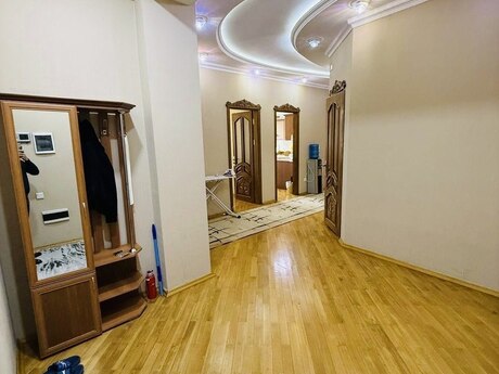 3-комнатная квартира, 150 м², Sahil: 530 000 ₼ 4