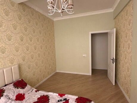 2-комнатная квартира, 84 м², Avtovağzal: 198 000 ₼ 5