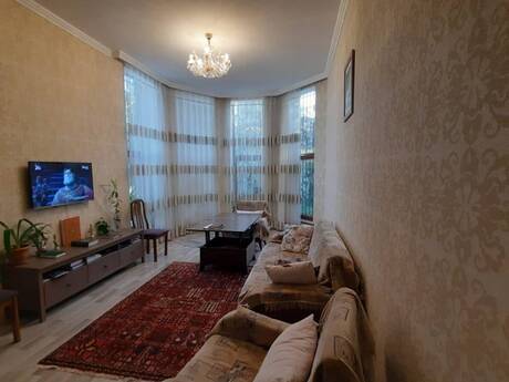 Buzovnada 7 otaqlı həyət evi satılır, 251 m², 269 000 AZN, şəkil 2 / 10