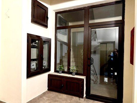 Kirayə 3 otaqlı mənzil, 130 m², 28 May: 1 700 ₼/ay 5