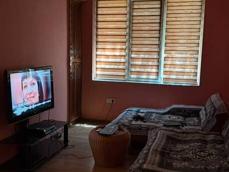 Nəsimidə 4 otaqlı köhnə tikili mənzil satılır, 99 m², 300 000 AZN, şəkil 2 / 11