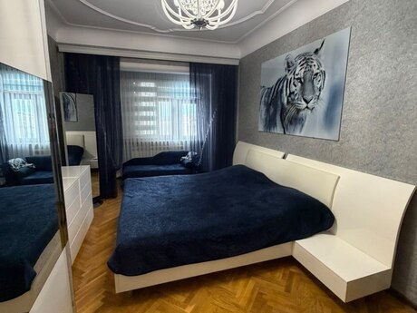 Объявление №6465722 - Баку, пос. Бакиханова, 4-комн., 90 м², 9/9 этаж