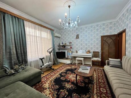 4-room apartment, 145 m², İçəri Şəhər: 420 000 ₼ 5