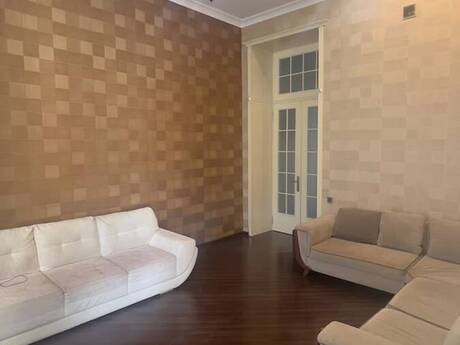 Объявление №6465763 - Баку, Насиминский  р., 3-комн., 100 м²