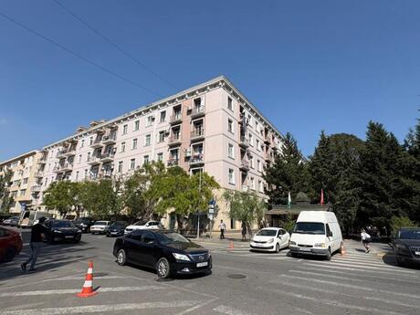 Elan №6465772 - Bakı, 28 May m., 2 otaqlı, 35 m², 2/5 mərtəbə