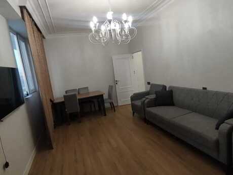 Kirayə 2 otaqlı mənzil, 80 m², Ağ şəhər: 600 ₼/ay 2