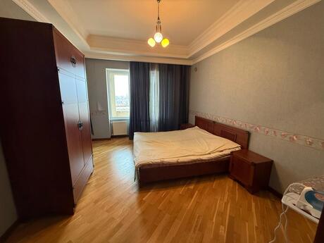 Kirayə 4 otaqlı mənzil, 186 m², Gənclik: 1 500 ₼/ay 3