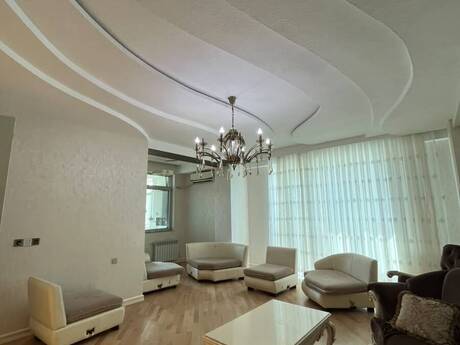 5-room apartment, 185 m², Nizami: 650 000 ₼ 3
