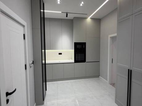 3 rooms · 85 m² · floor 8/18, Koroğlu