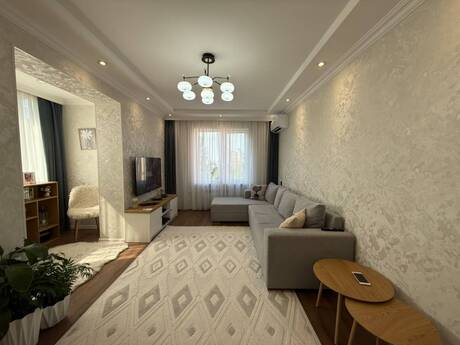 Elan №6465913 - Bakı, Xalqlar Dostluğu m., 2 otaqlı, 65 m², 4/9 mərtəbə