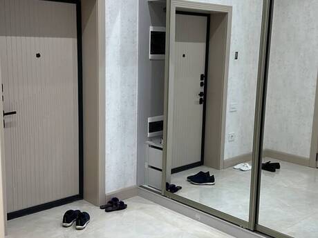 3-room apartment for rent, 95 m², Boulevard Palace: 1 300 ₼/mo 2