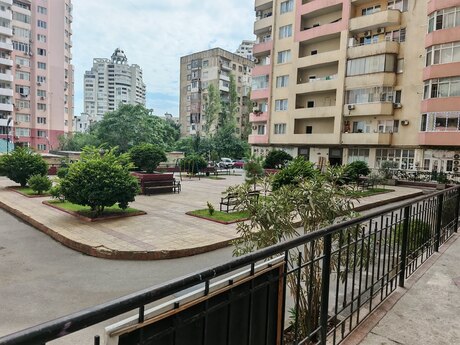 3-комнатная квартира, 65 м², 8 Noyabr: 176 000 ₼ 4