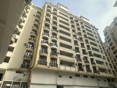 5 otaqlı mənzil, 250 m², İçəri Şəhər: 750 000 ₼ 5