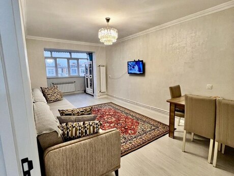 Elan №6466109 - Bakı, Xalqlar Dostluğu m., 3 otaqlı, 75 m², 5/5 mərtəbə